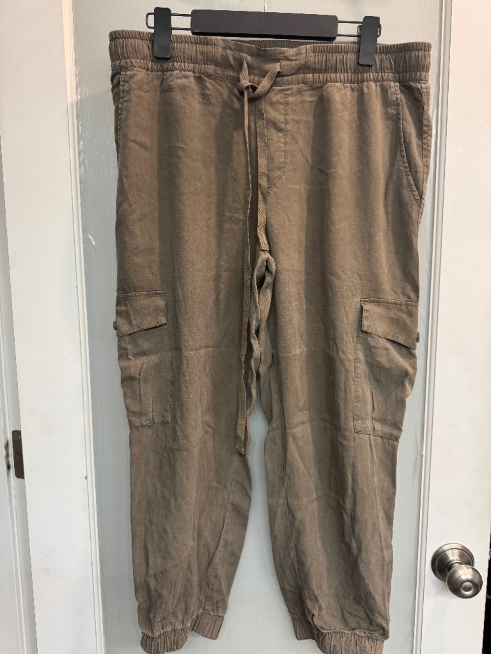 Cargo pants – loose fit